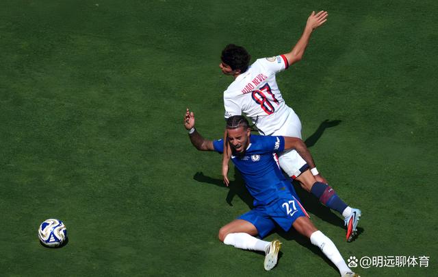 九游体育-切尔西主场大捷，球员赛后激动庆祝胜利，无法具有.-九游体育