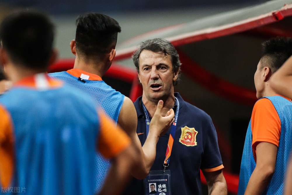 九游体育-包含转会期北京国安备战意甲今晚广州队备战欧超杯，里程碑夜达拉斯独行侠外线爆发瞬间刷屏的词条-九游体育